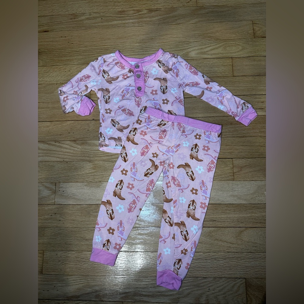 Mud Pie Pink Western Boot Print Kids Pajama Set